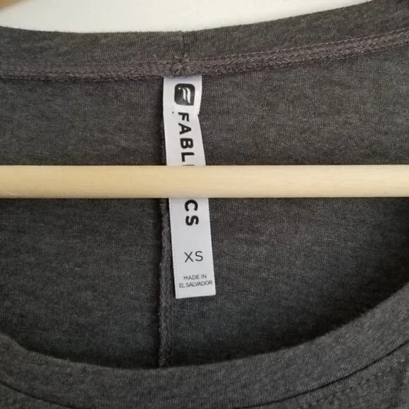 FABLETICS Active Workout HERA Gray Twist Front Long Sleeve Top Shirt Size XS - Picture 5 of 6